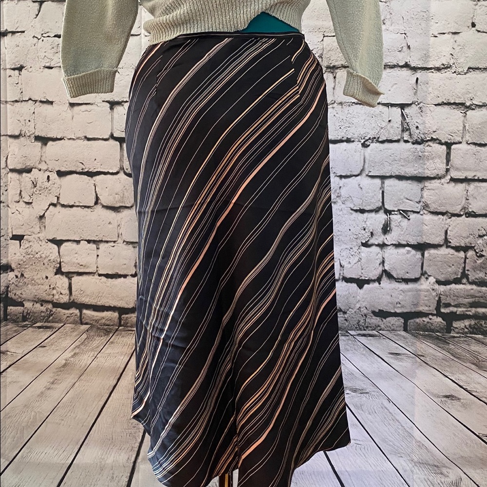 The Limited midi silk skirt - Picture 4 of 10
